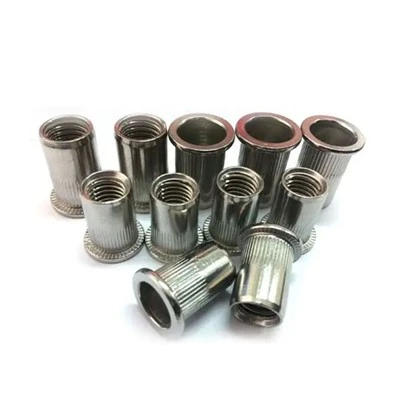 Đai ốc đinh tán bằng thép không gỉ